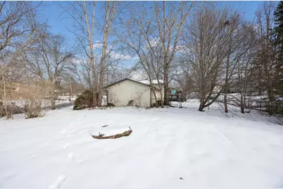 1355 Granite Lane N, Oakdale, MN 55128 - Photo 18