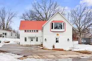 415 Atlantic Ave E, Dassel, MN 55325 - Photo 2