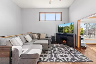 15675 Chasewood Ct, Rosemount, MN 55068 - Photo 4