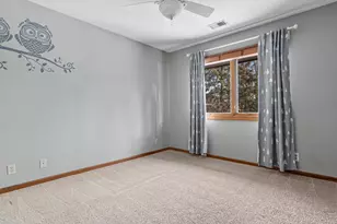 5816 Oxford St N, Shoreview, MN 55126 - Photo 26