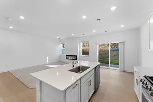 10525 Harbor Ln N, Maple Grove, MN 55369 - Photo 2