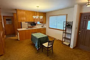 205 Lakeview Dr, Eagle Lake, MN 56024 - Photo 4