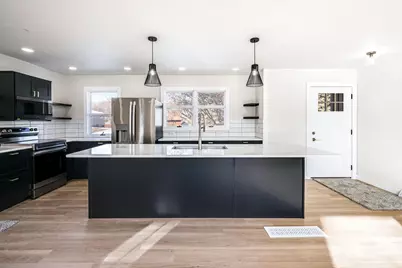 1336 Lucia Avenue, Fairmont, MN 56031 - Photo 4