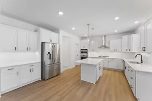 22477 Olivia Ct, Rogers, MN 55374 - Photo 6