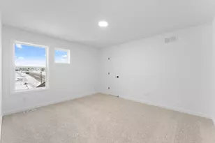 22477 Olivia Ct, Rogers, MN 55374 - Photo 18