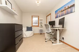 2012 Hillsboro Ave N, Golden Valley, MN 55427 - Photo 16