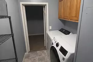 4613 Lisa Ct, Arden Hills, MN 55112 - Photo 10