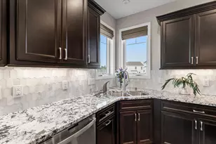 10706 28th Ct NE, Saint Michael, MN 55376 - Photo 18