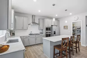 838 Foxglove Ter, Waconia, MN 55387 - Photo 6