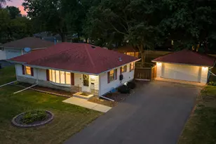 6216 Winnetka Ave N, Brooklyn Park, MN 55428 - Photo 2