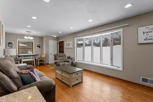 6216 Winnetka Ave N, Brooklyn Park, MN 55428 - Photo 14