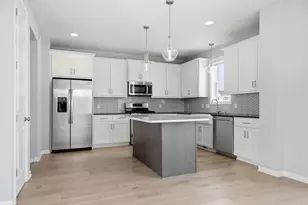 16221 Duskwood Trail, Lakeville, MN 55044 - Photo 18