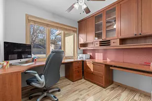 10840 46th Pl N, Plymouth, MN 55442 - Photo 16