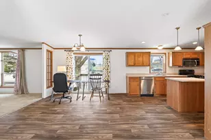 901 Hamlet Cir, Lakeville, MN 55044 - Photo 16