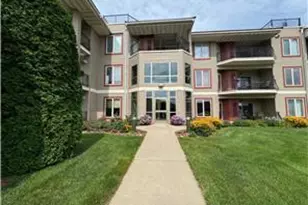 1401 N Lakeshore Dr, Lake City, MN 55041 - Photo 2