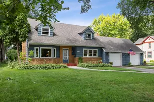 1120 Broadway N, Fargo, ND 58102 - Photo 2