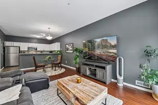 642 Willoughby Way W, Minnetonka, MN 55305 - Photo 12