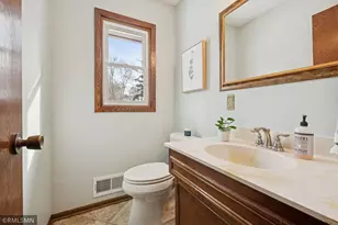 1304 Wilderness Run Dr, Eagan, MN 55123 - Photo 18