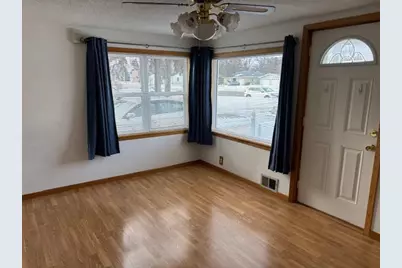 520 17th Street N, Moorhead, MN 56560 - Photo 2