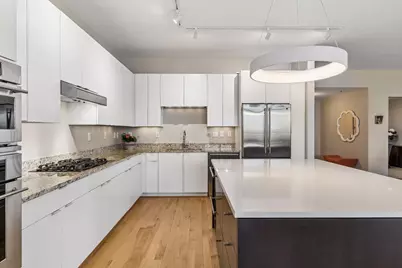 215 10th Avenue S #212, Minneapolis, MN 55415 - Photo 6