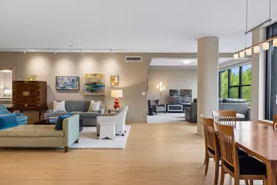 215 10th Avenue S #212, Minneapolis, MN 55415 - Photo 14