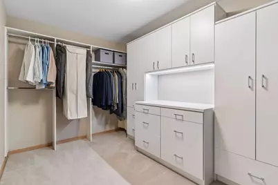 215 10th Avenue S #212, Minneapolis, MN 55415 - Photo 38