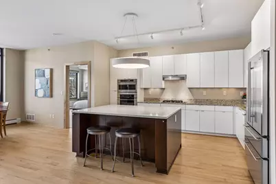 215 10th Avenue S #212, Minneapolis, MN 55415 - Photo 4