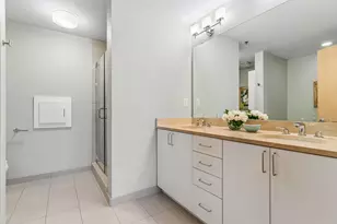 215 10th Ave S, Minneapolis, MN 55415 - Photo 30