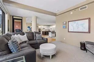 215 10th Ave S, Minneapolis, MN 55415 - Photo 14