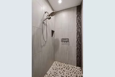 412 15th Avenue SW, Rochester, MN 55902 - Photo 20