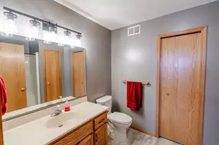 1015 Meadows Dr, Sauk Rapids, MN 56379 - Photo 18