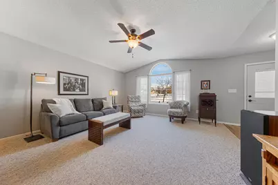 1302 25th Avenue NW, Faribault, MN 55021 - Photo 8