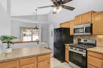 3628 Gershwin Lane N, Oakdale, MN 55128 - Photo 12