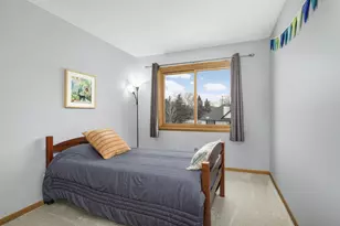 3628 Gershwin Ln N, Oakdale, MN 55128 - Photo 18