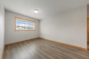 1867 Bridgewater Blvd S, Cambridge, MN 55008 - Photo 20