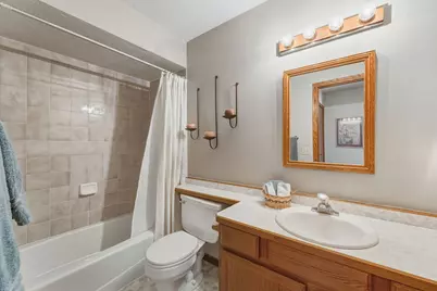 7842 Glenda Court, Apple Valley, MN 55124 - Photo 20