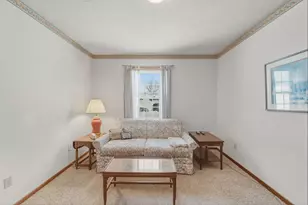 7842 Glenda Ct, Apple Valley, MN 55124 - Photo 22