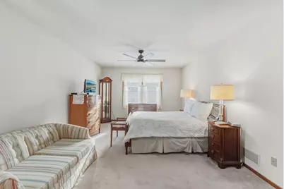 7842 Glenda Court, Apple Valley, MN 55124 - Photo 24