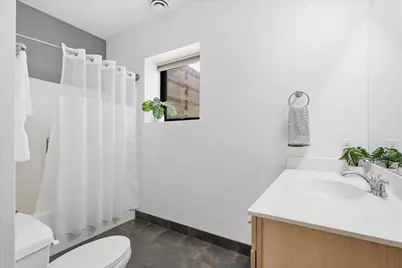 270 4th Street E #101, Saint Paul, MN 55101 - Photo 24