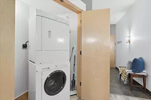 270 4th St E, Saint Paul, MN 55101 - Photo 26