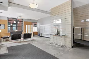 270 4th St E, Saint Paul, MN 55101 - Photo 34