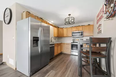 1579 County Road D E #E, Maplewood, MN 55109 - Photo 10