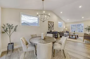 2871 Trinity Dr, Shakopee, MN 55379 - Photo 8