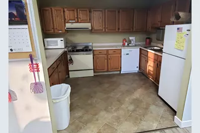 215 Linden Avenue W, Winsted, MN 55395 - Photo 14