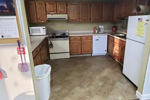 215 Linden Ave W, Winsted, MN 55395 - Photo 14