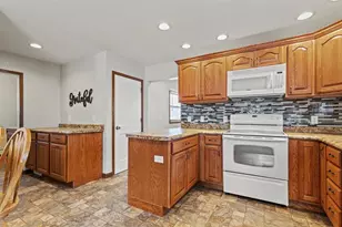 505 Oscar Ave N, Canby, MN 56220 - Photo 8