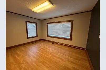 1111 Broadway Street, Alexandria, MN 56308 - Photo 8
