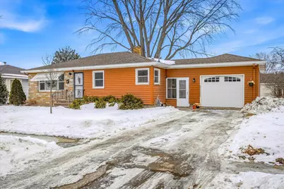 1044 27th Avenue N, Saint Cloud, MN 56303 - Photo 2