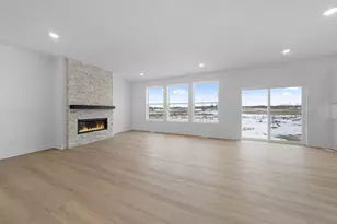 18315 Huntley Trl, Lakeville, MN 55044 - Photo 10