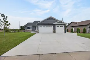 11411 Latham Ln, Chisago City, MN 55013 - Photo 1